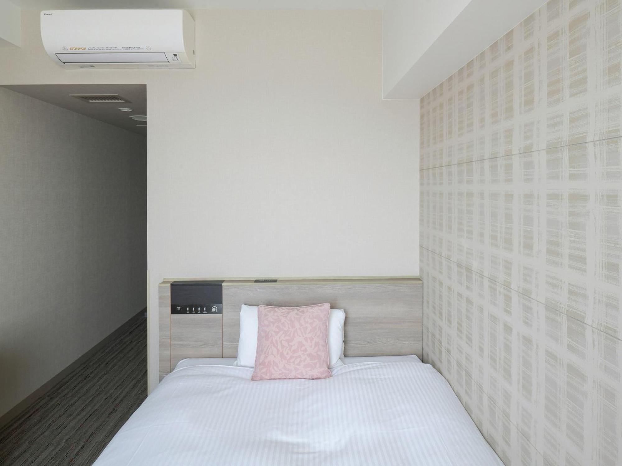 Vessel Inn Shigamoriyama Station Kültér fotó